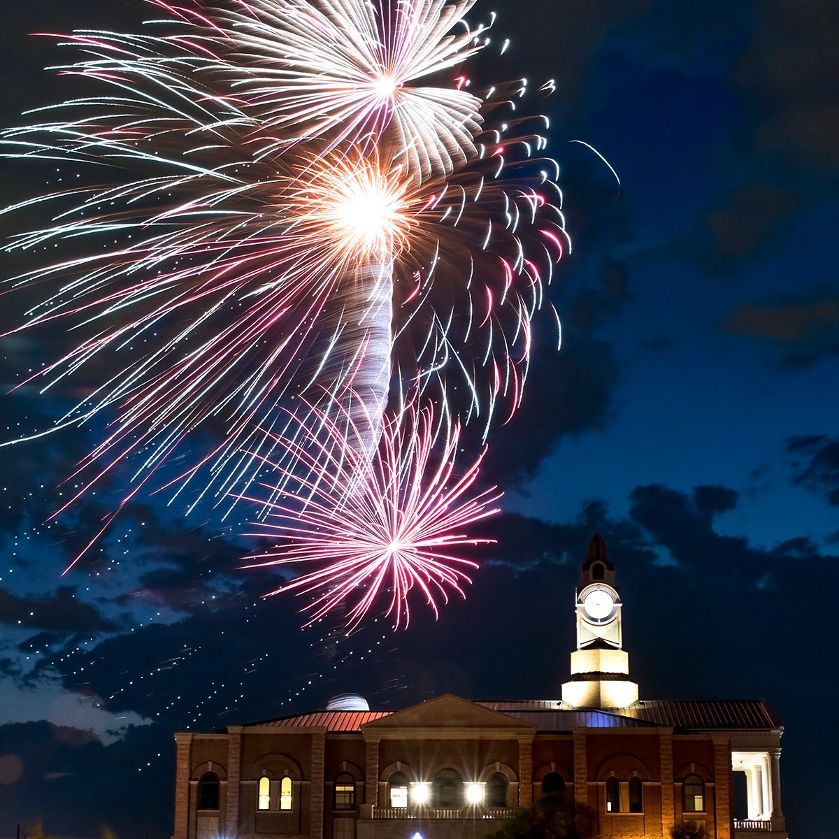 2024+4th+of+July+Fireworks+in+Roanoke%2C+VA