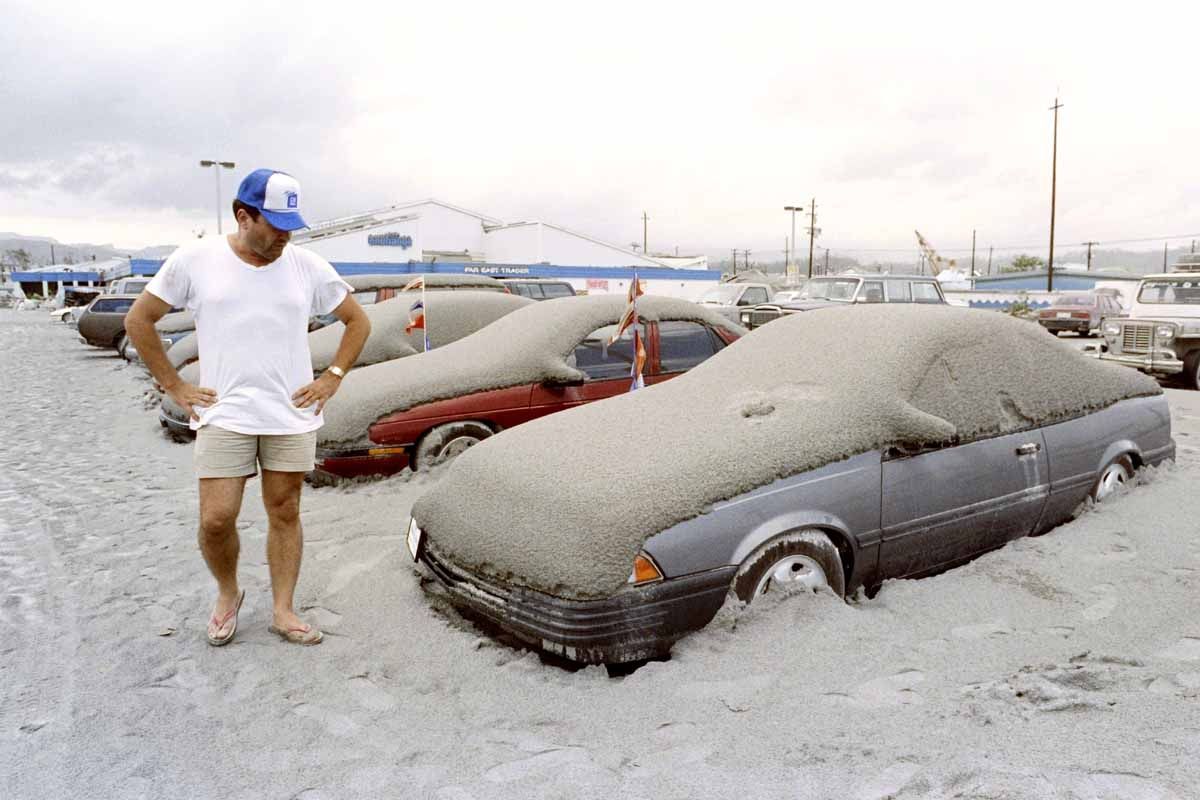 1991 Pinatubo Eruption (Source)