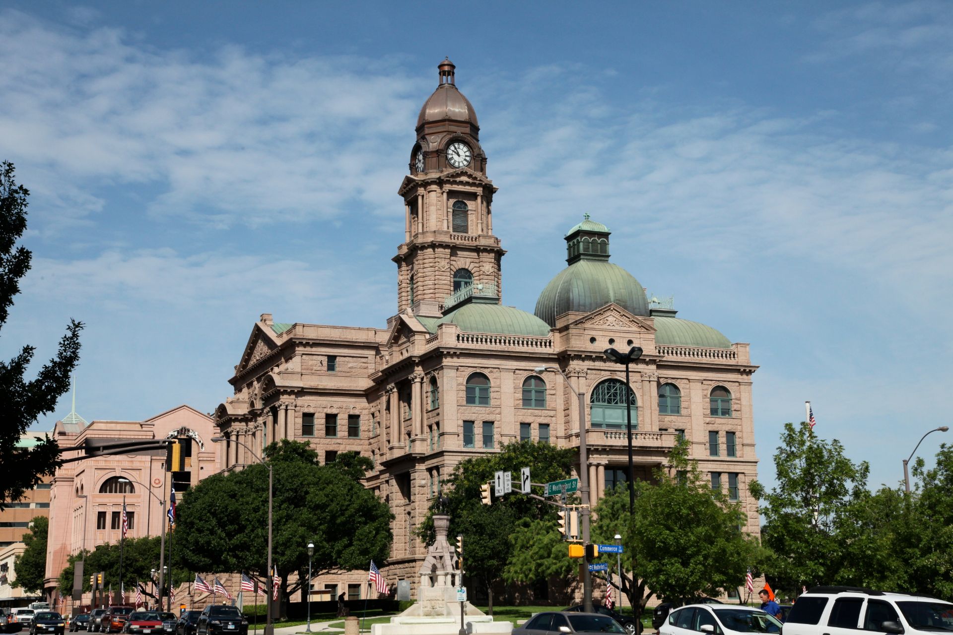 Building Democracy The City Halls Of Dallas Fort Worth